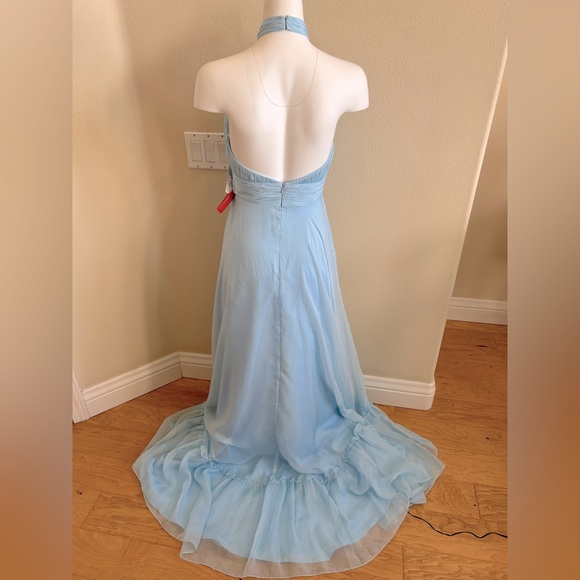 Mac Duggal Sky Blue High Neck Tiered Chiffon Halter Maxi Gown size 2 Formal - Picture 7 of 10